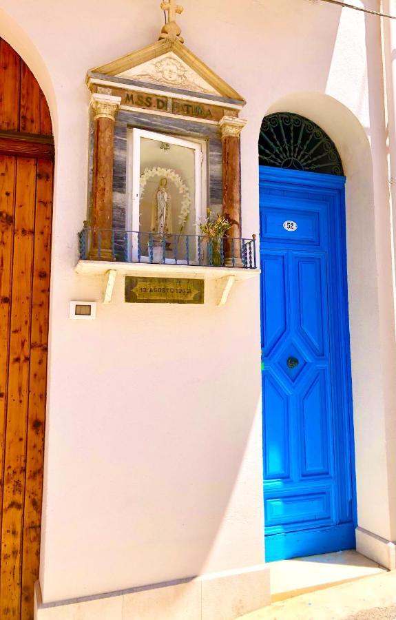 Casa Colore Attic Castellammare del Golfo Luaran gambar